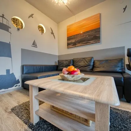 - Haus O, App 0o0512 *